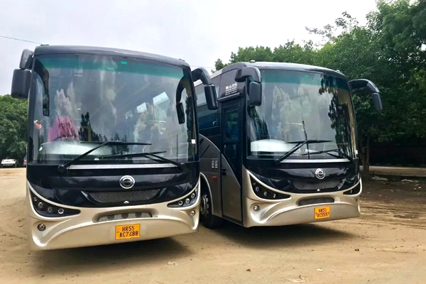 Shuttle Buses Services